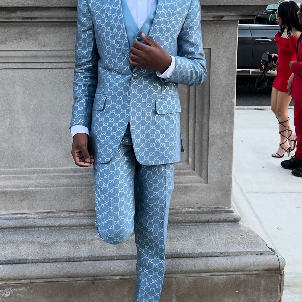 Gucci Light Blue Patterned Suit